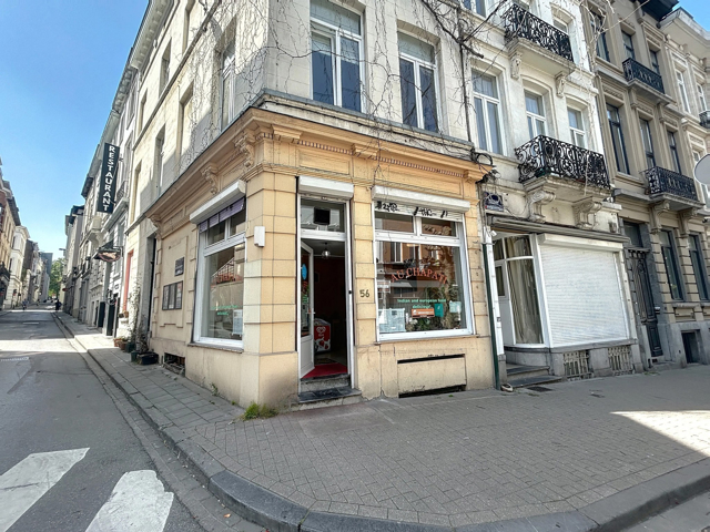 RUE DES DEUX EGLISES 56