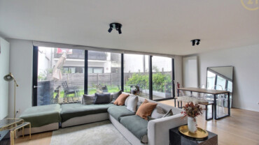 VANVOLXEM300-RDC-MV-1190-2024