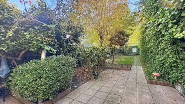 JVL 4 – 1070 – Maison unifamiliale, 4 chambres, 200 m²