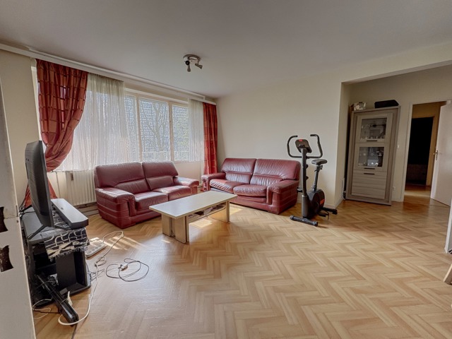 Victor Olivier 12  – 1er – 1070