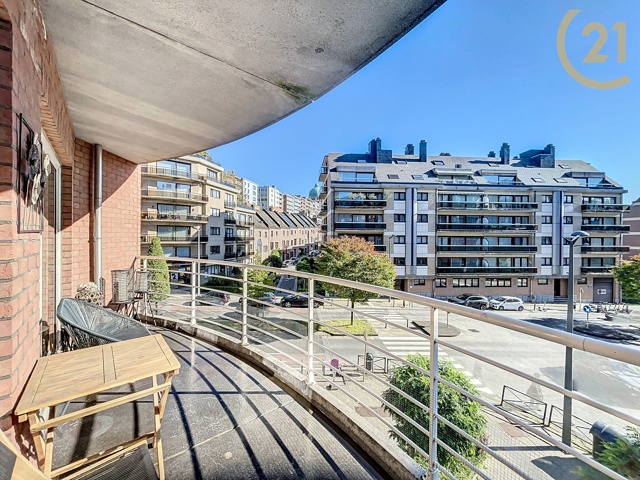 Avenue du chateau, 63 -2ème – 1081