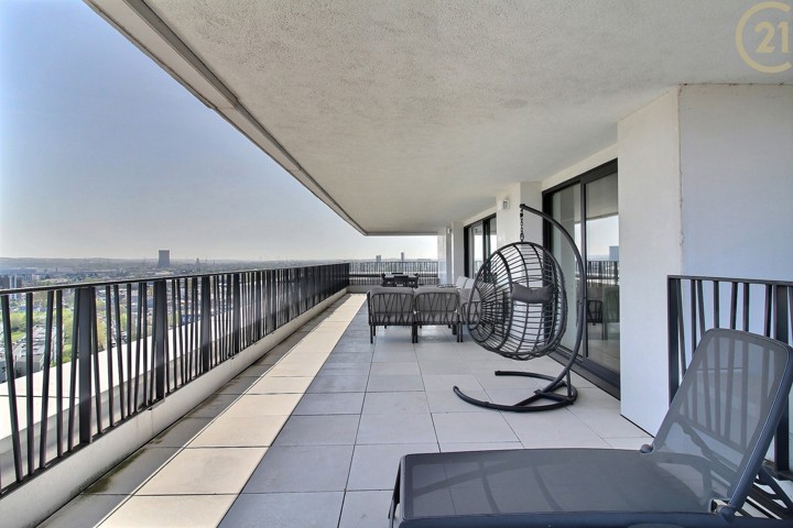 Digue du Canal 115 – 15ème – 1070