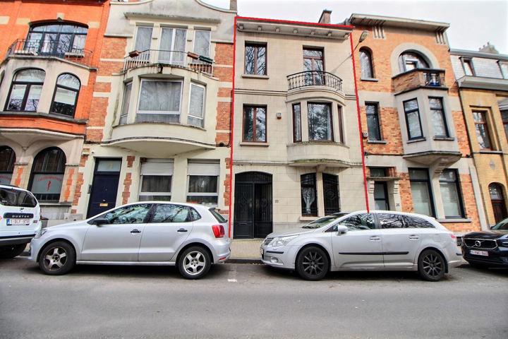 Av Victor & Jules Bertaux 22 – 1070