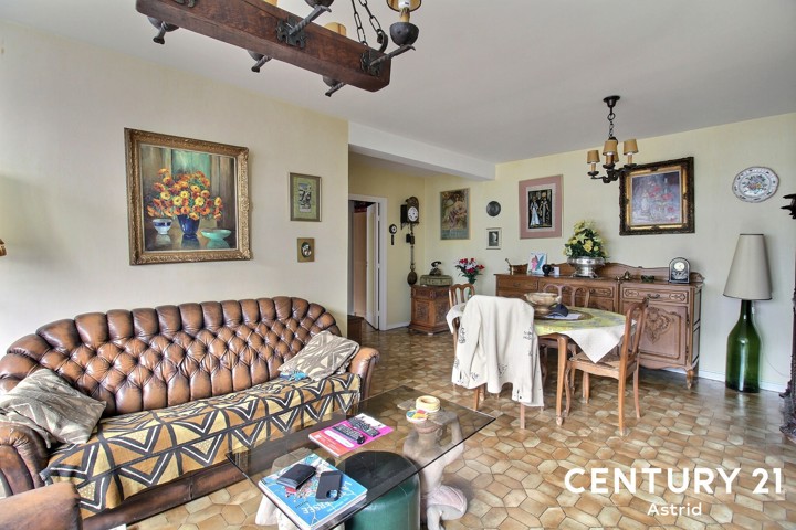 Docteur Zamenhof 14 – 7ème – 1070