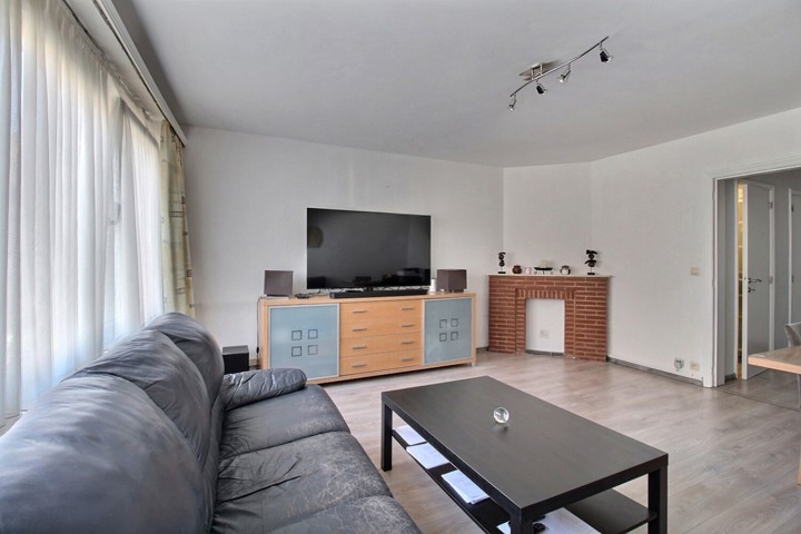 Rue saint Vincent 37 – 1er – 1140