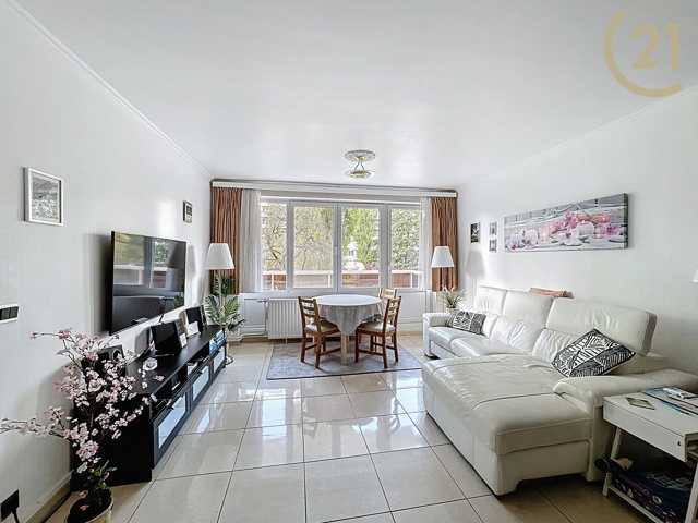 Zamenhof 14 – 2ème étage ( 2chambres)